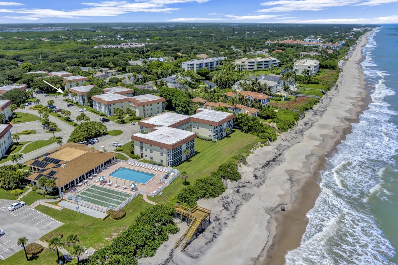 5400 Jimmy Buffett Mem Highway, Unit B 22, Indian River Shores, FL 32963 Photo