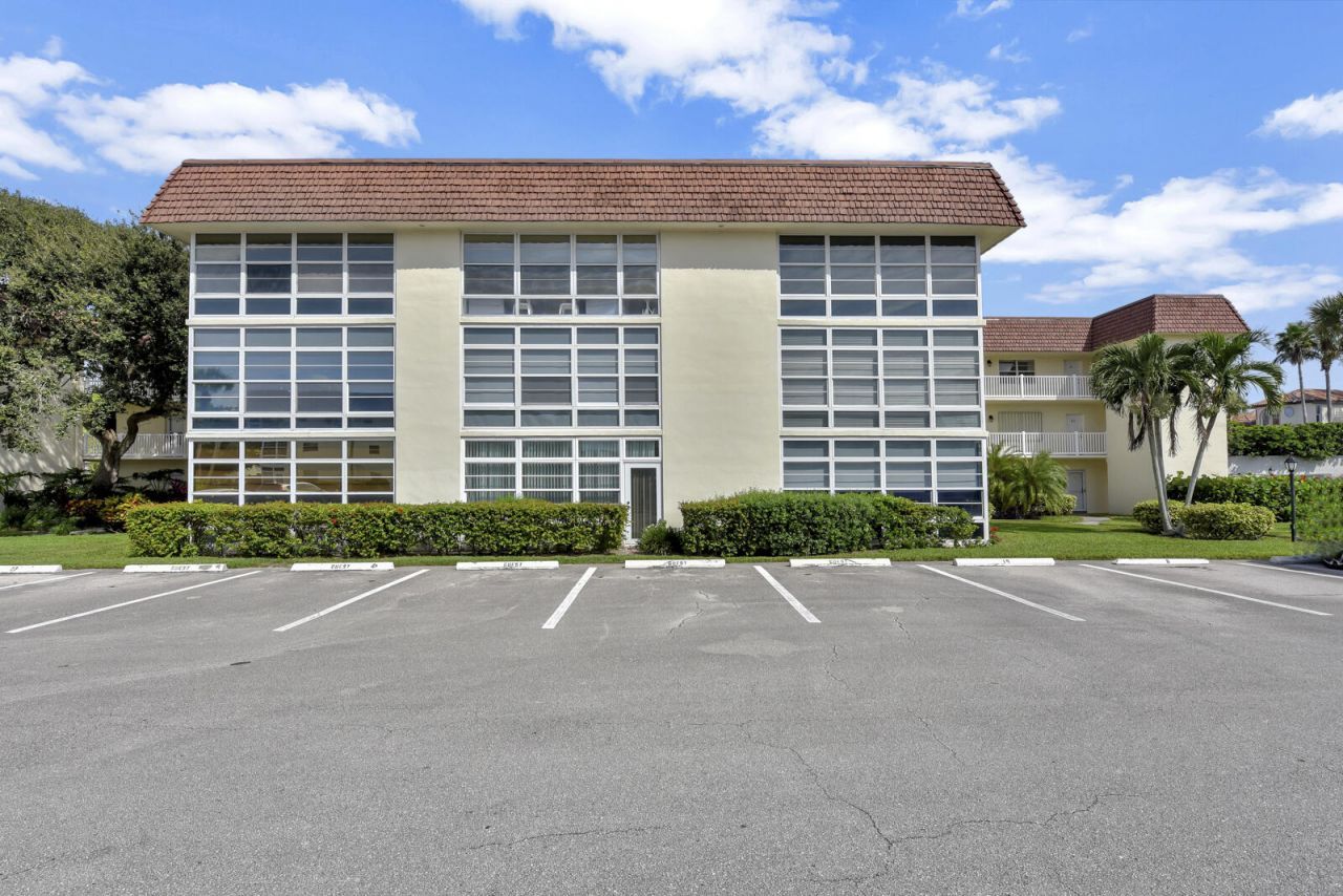 5400 Jimmy Buffett Mem Highway, Unit B 22, Indian River Shores, FL 32963 Photo