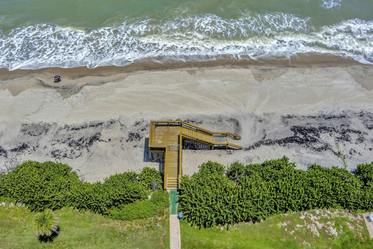 5400 Jimmy Buffett Mem Highway, Unit B 22, Indian River Shores, FL 32963 Photo
