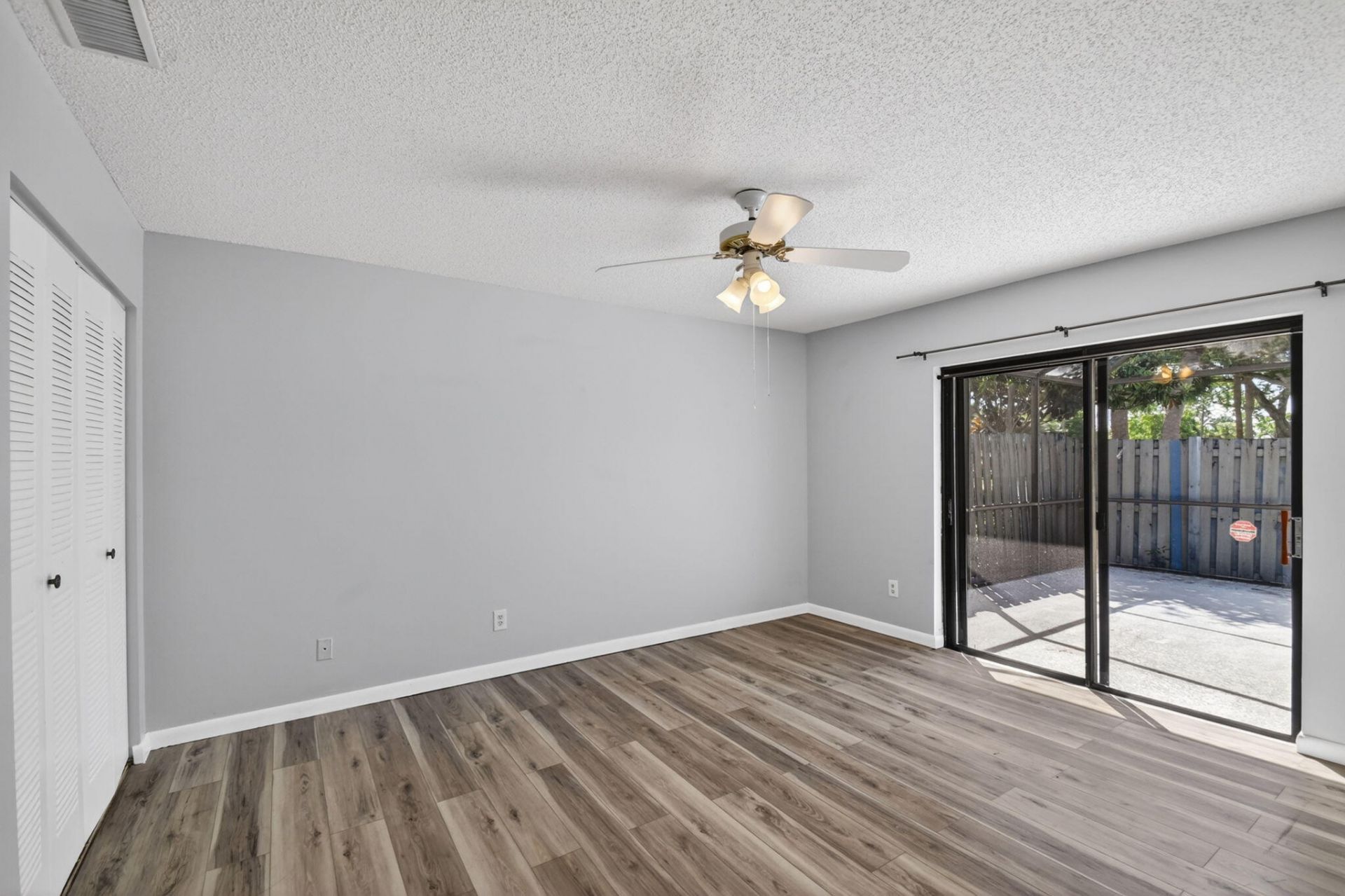 1604 Timberlane Circle, Greenacres, FL 33463 Photo