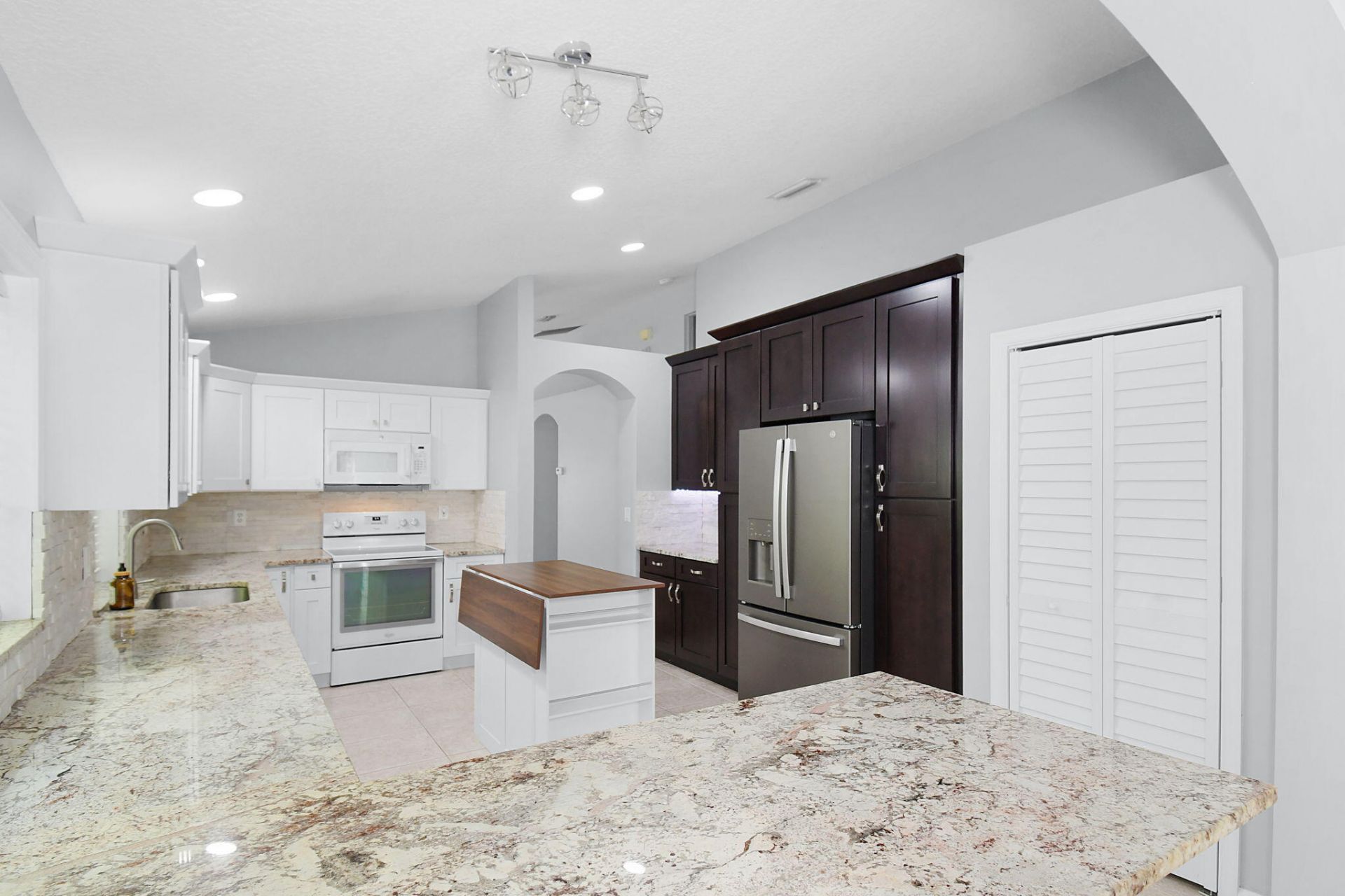 1959 NW Marsh Rabbit Lane, Jensen Beach, FL 34957 Photo