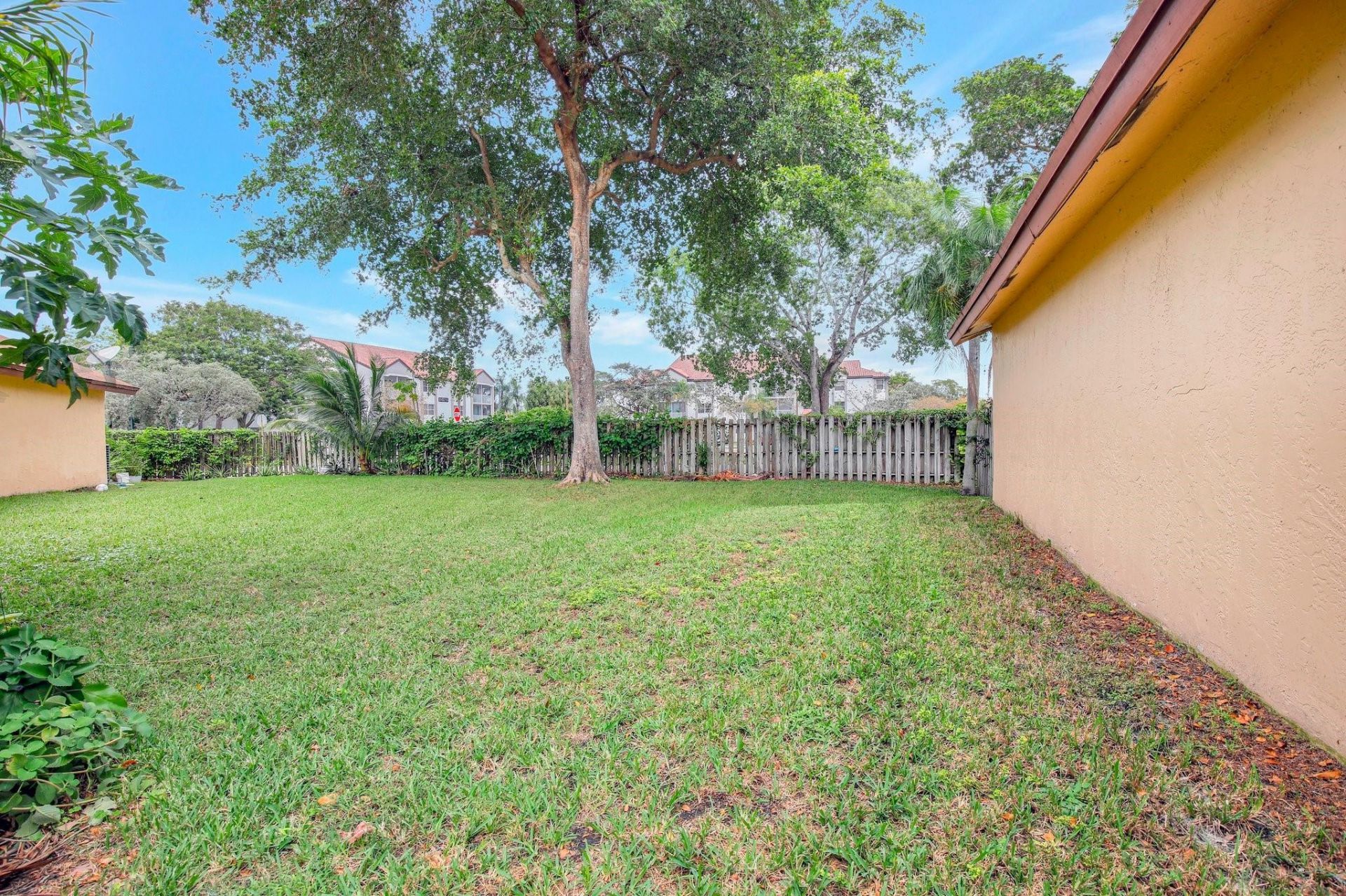 11145 NW 38th Place, Sunrise, FL 33351 Photo