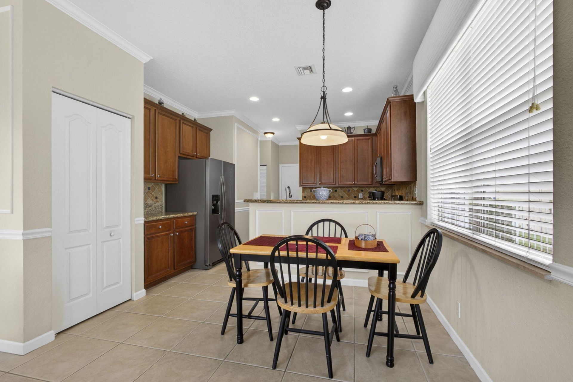 214 Berenger Walk, Royal Palm Beach, FL 33414 Photo