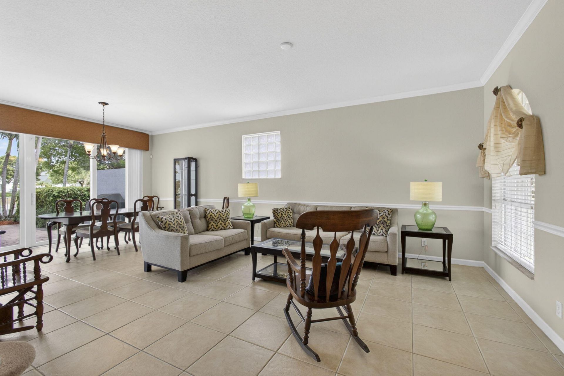214 Berenger Walk, Royal Palm Beach, FL 33414 Photo