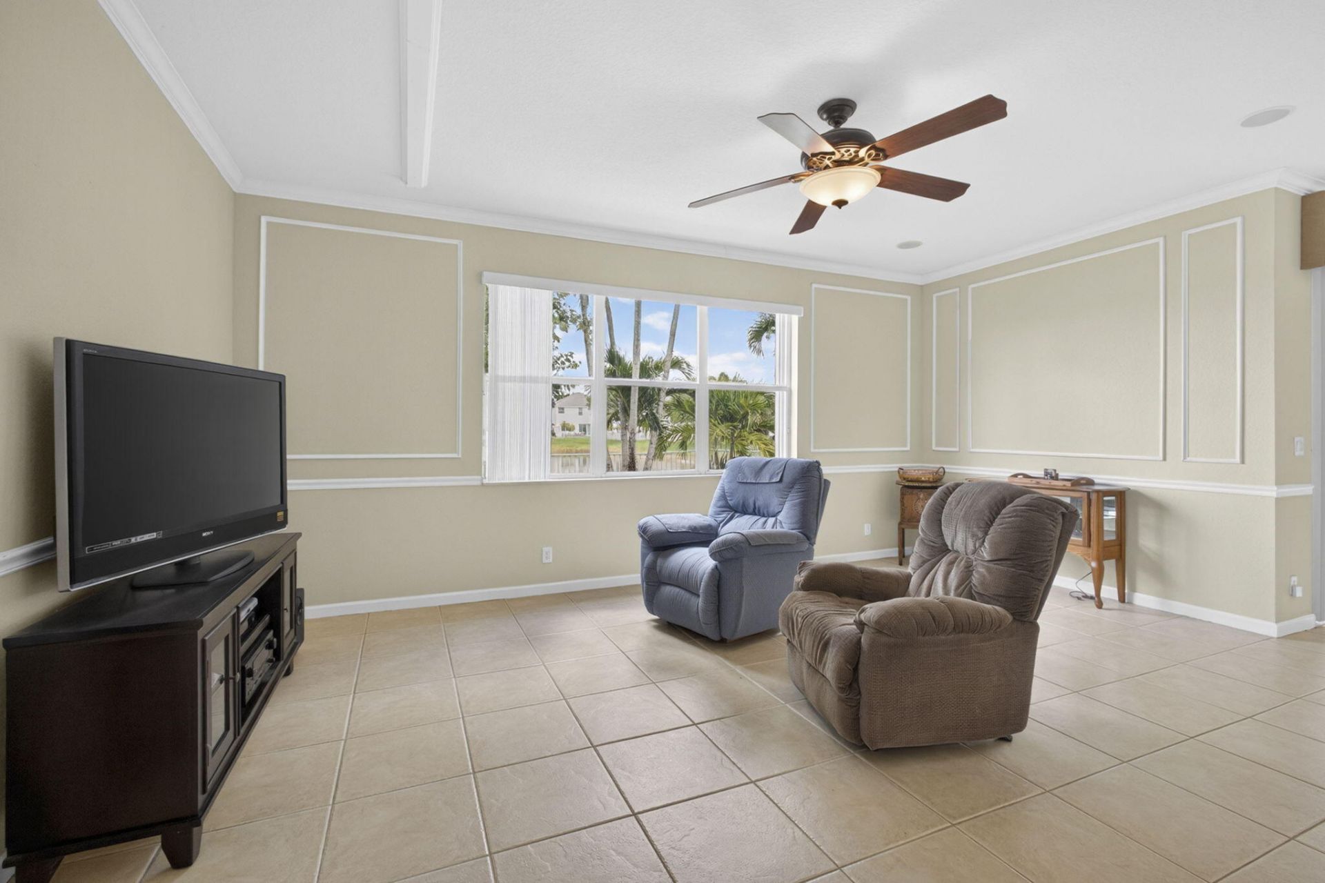 214 Berenger Walk, Royal Palm Beach, FL 33414 Photo