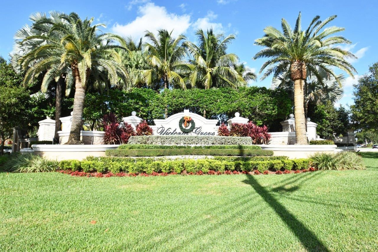 214 Berenger Walk, Royal Palm Beach, FL 33414 Photo