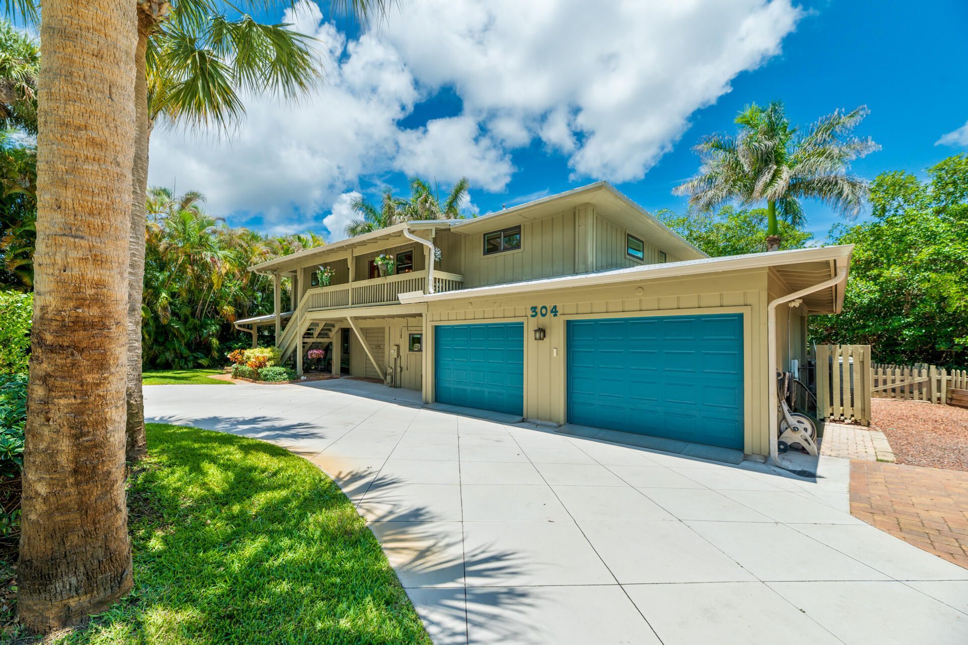 304 SW Indian Groves Drive, Stuart, FL 34994 Photo