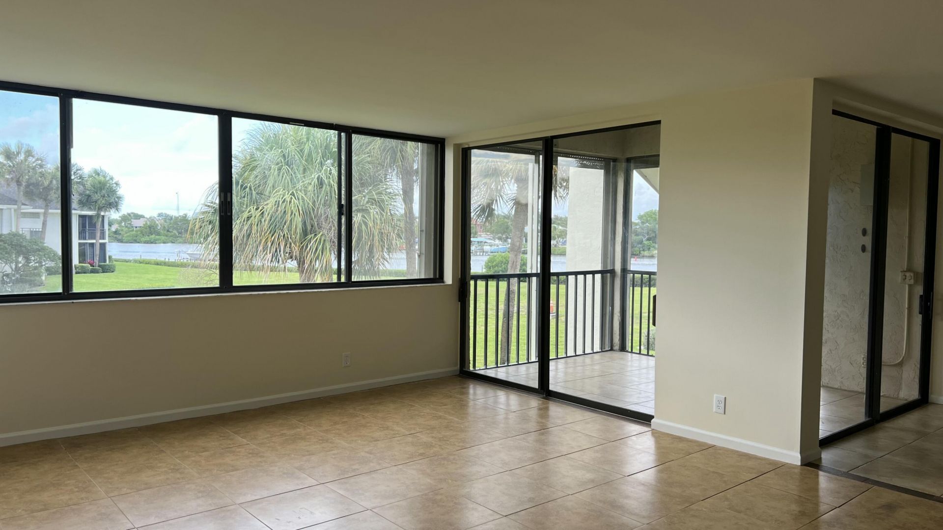 10507 SE Terrapin Place, Unit E-203, Tequesta, FL 33469 Photo