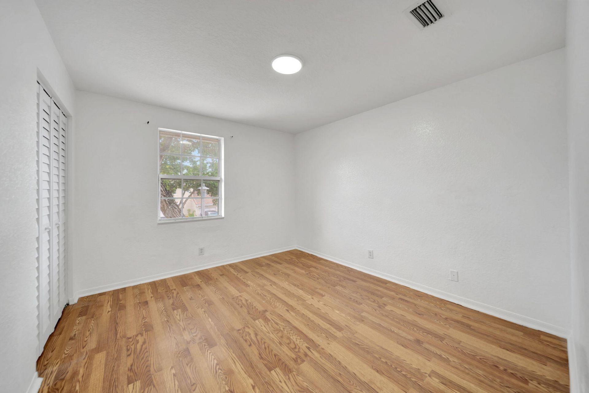 3970 NW 90th Way, Sunrise, FL 33351 Photo