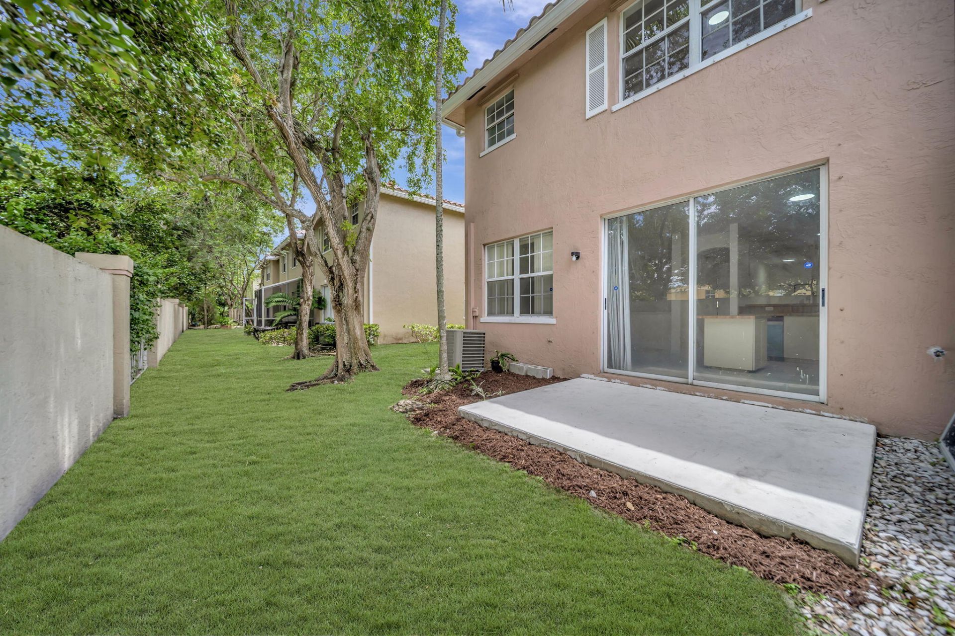 3970 NW 90th Way, Sunrise, FL 33351 Photo