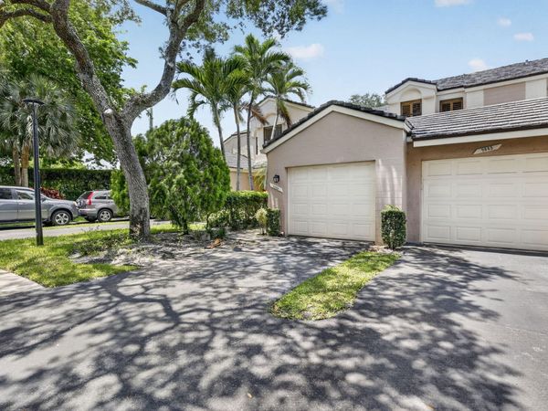 9883 NW 1st Court, Plantation, FL 33324