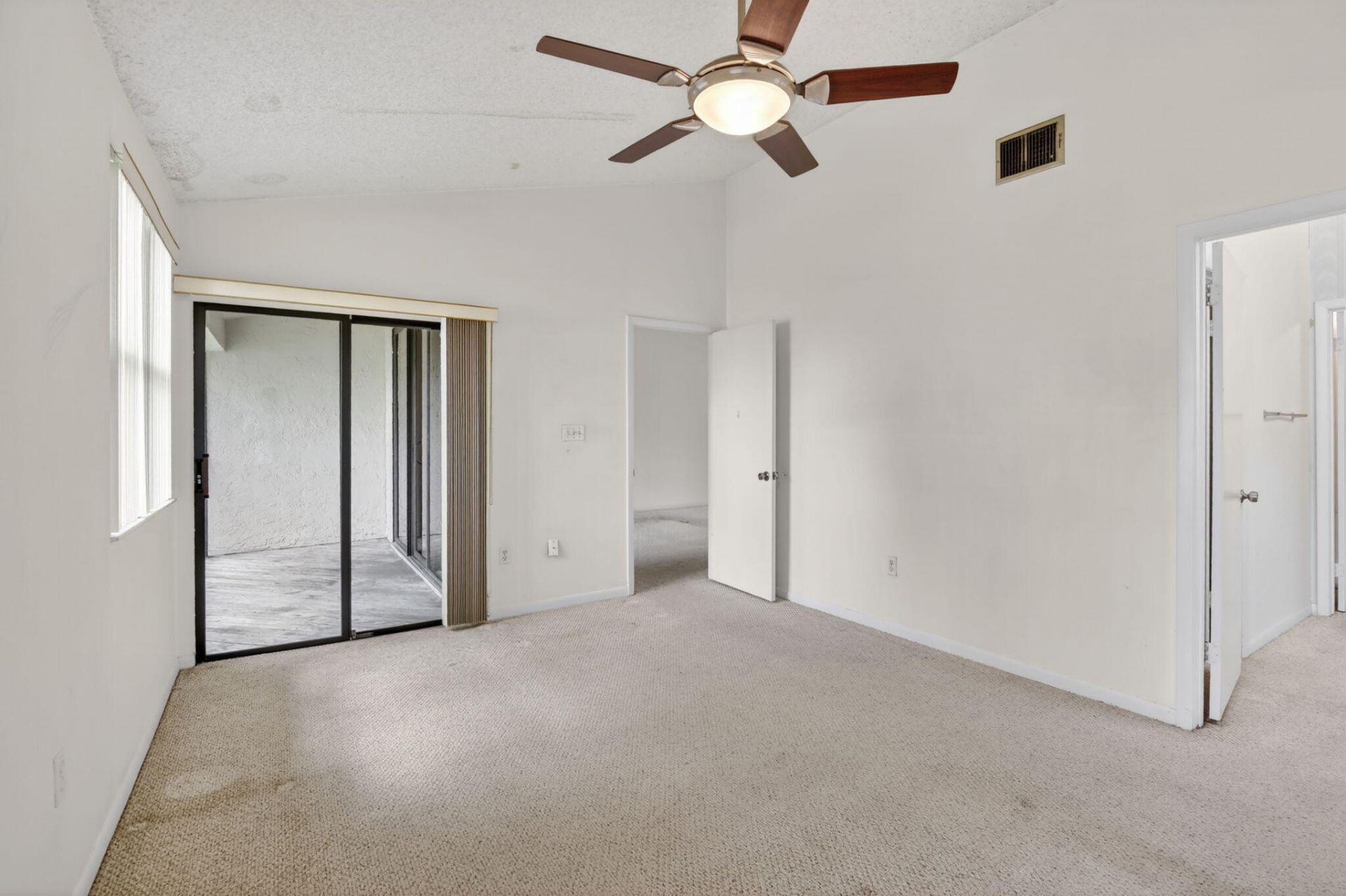 9883 NW 1st Court, Plantation, FL 33324 Photo