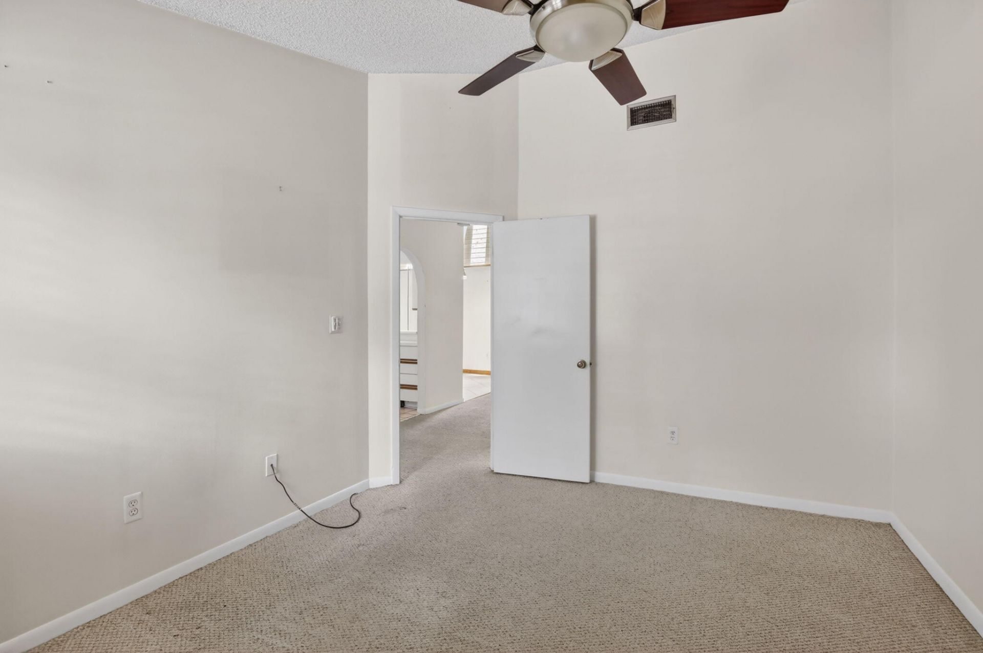 9883 NW 1st Court, Plantation, FL 33324 Photo