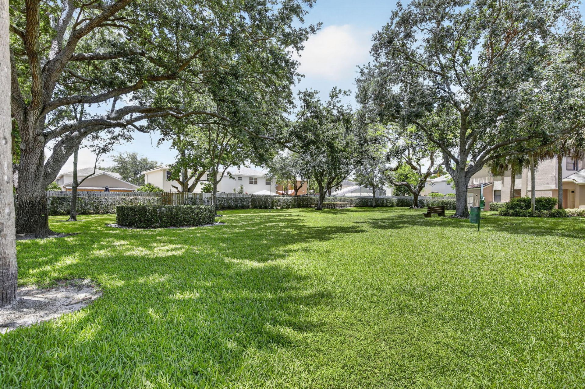 9883 NW 1st Court, Plantation, FL 33324 Photo