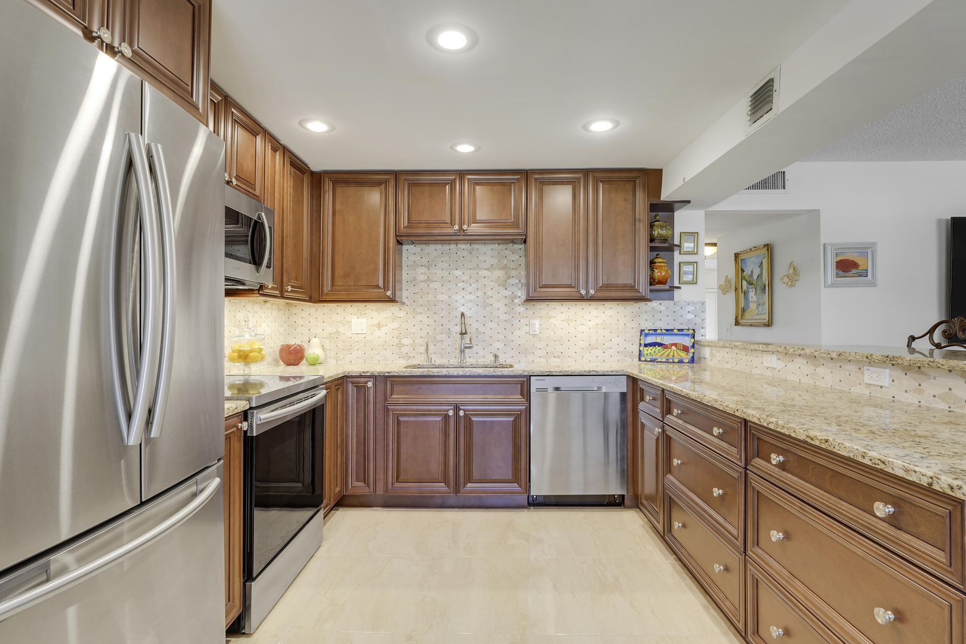 210 Wellington E, West Palm Beach, FL 33417 Photo