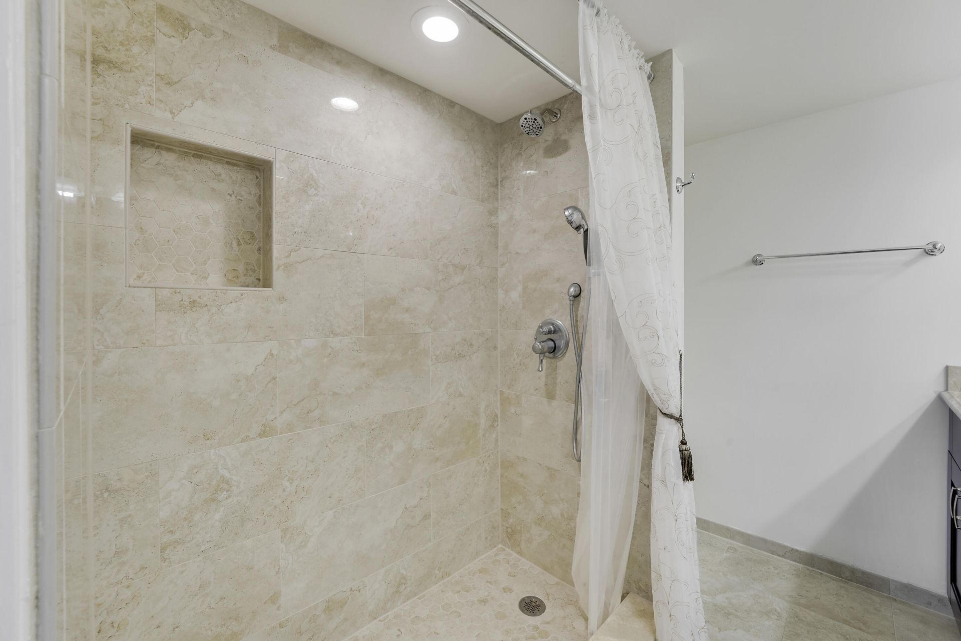 210 Wellington E, West Palm Beach, FL 33417 Photo