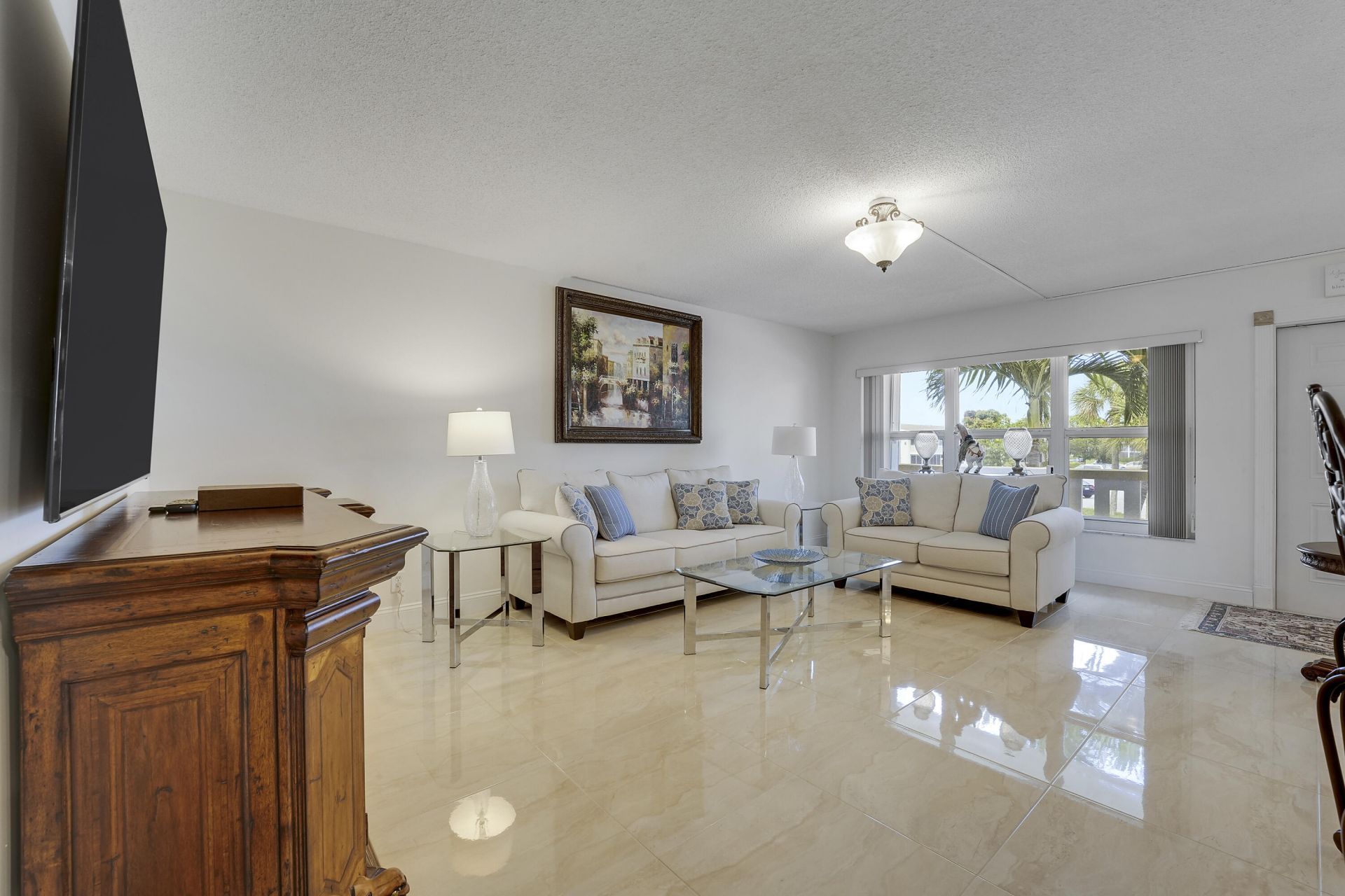 210 Wellington E, West Palm Beach, FL 33417 Photo