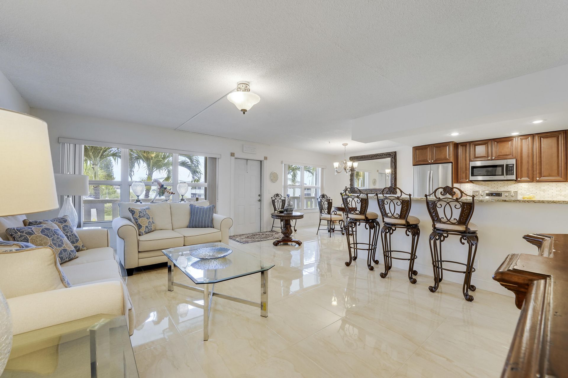 210 Wellington E, West Palm Beach, FL 33417 Photo