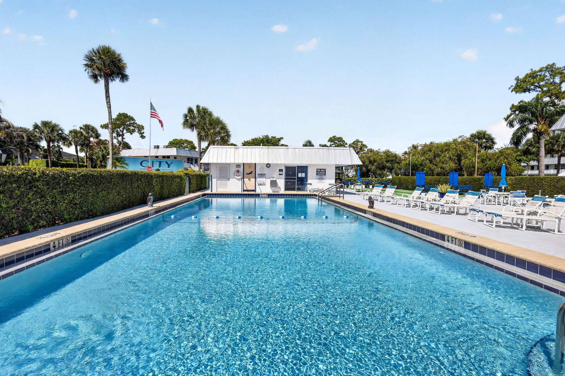 2929 SE Ocean Boulevard, Unit M4, Stuart, FL 34996 Photo