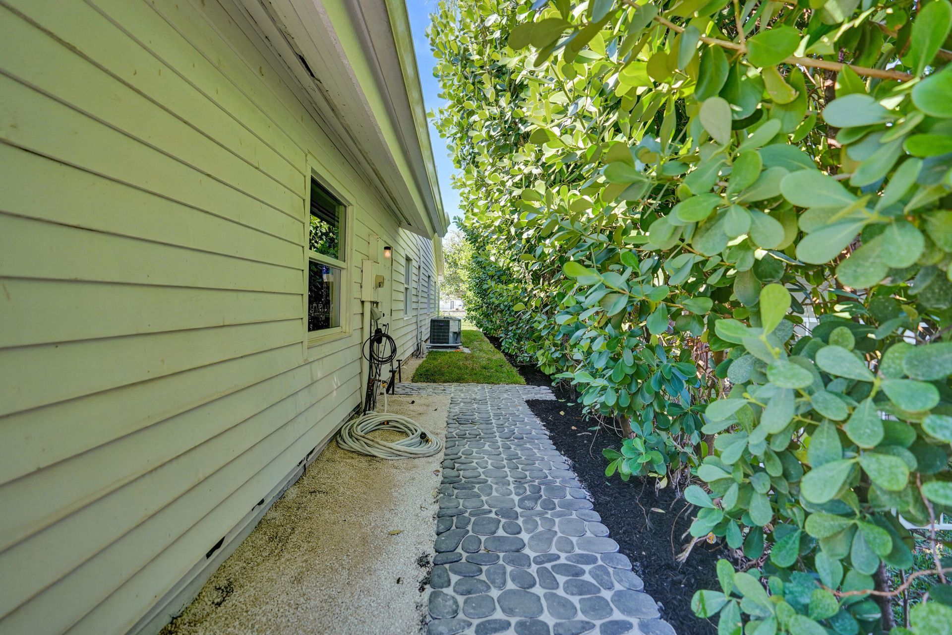 271 Oregon Lane, Boca Raton, FL 33487 Photo