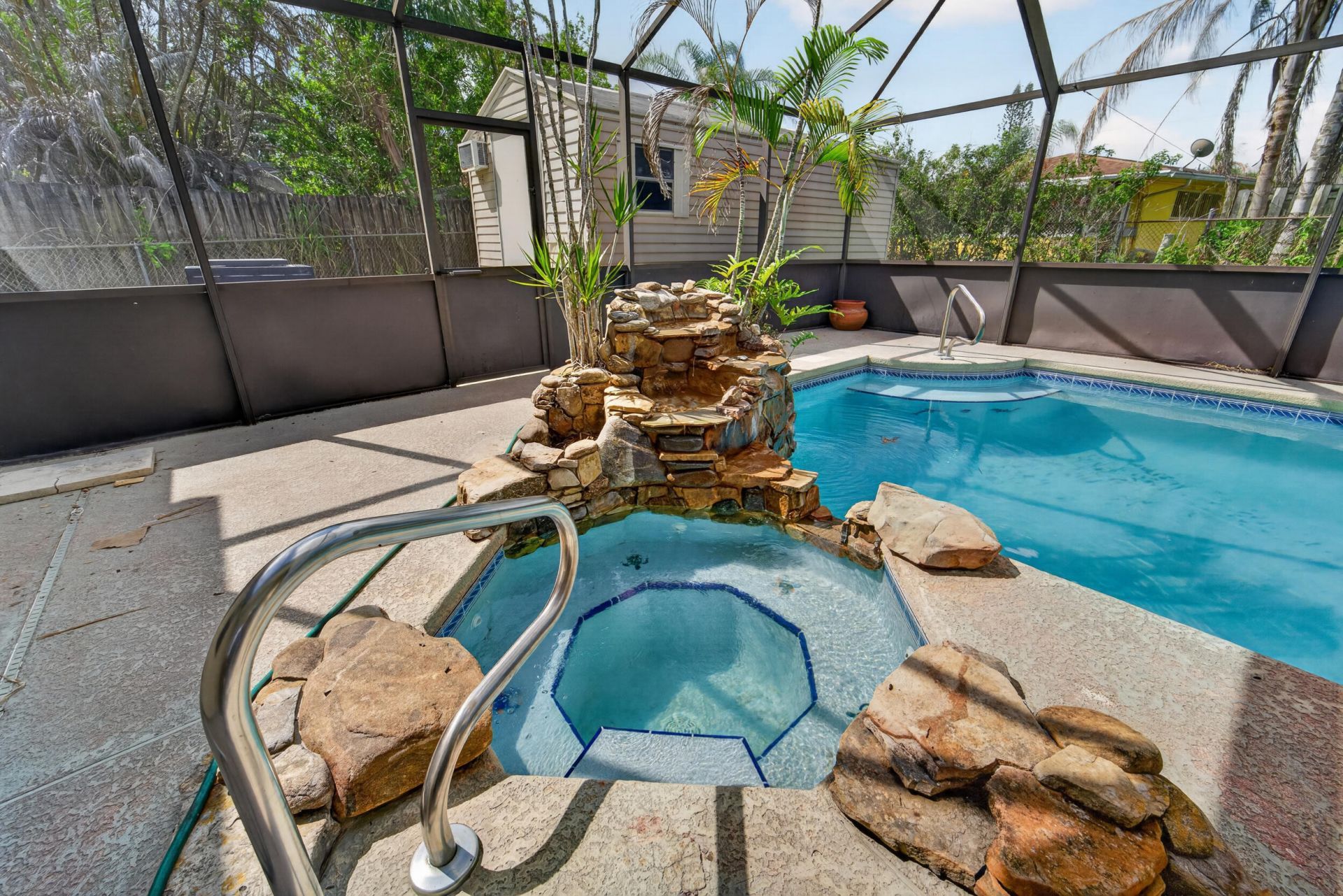 214 NE Camelot Drive, Port Saint Lucie, FL 34983 Photo