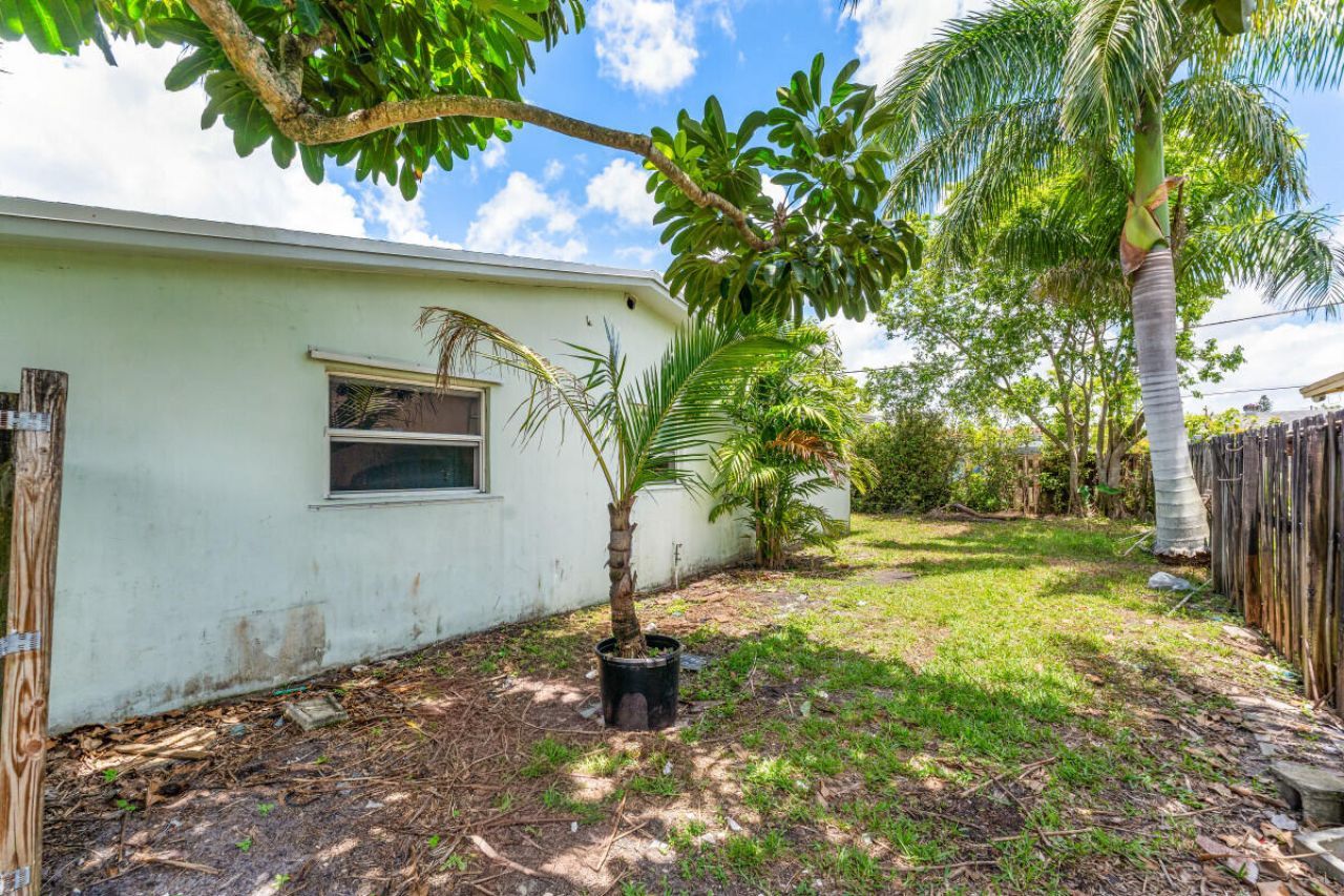 8961 Sunset Strip, Sunrise, FL 33322 Photo