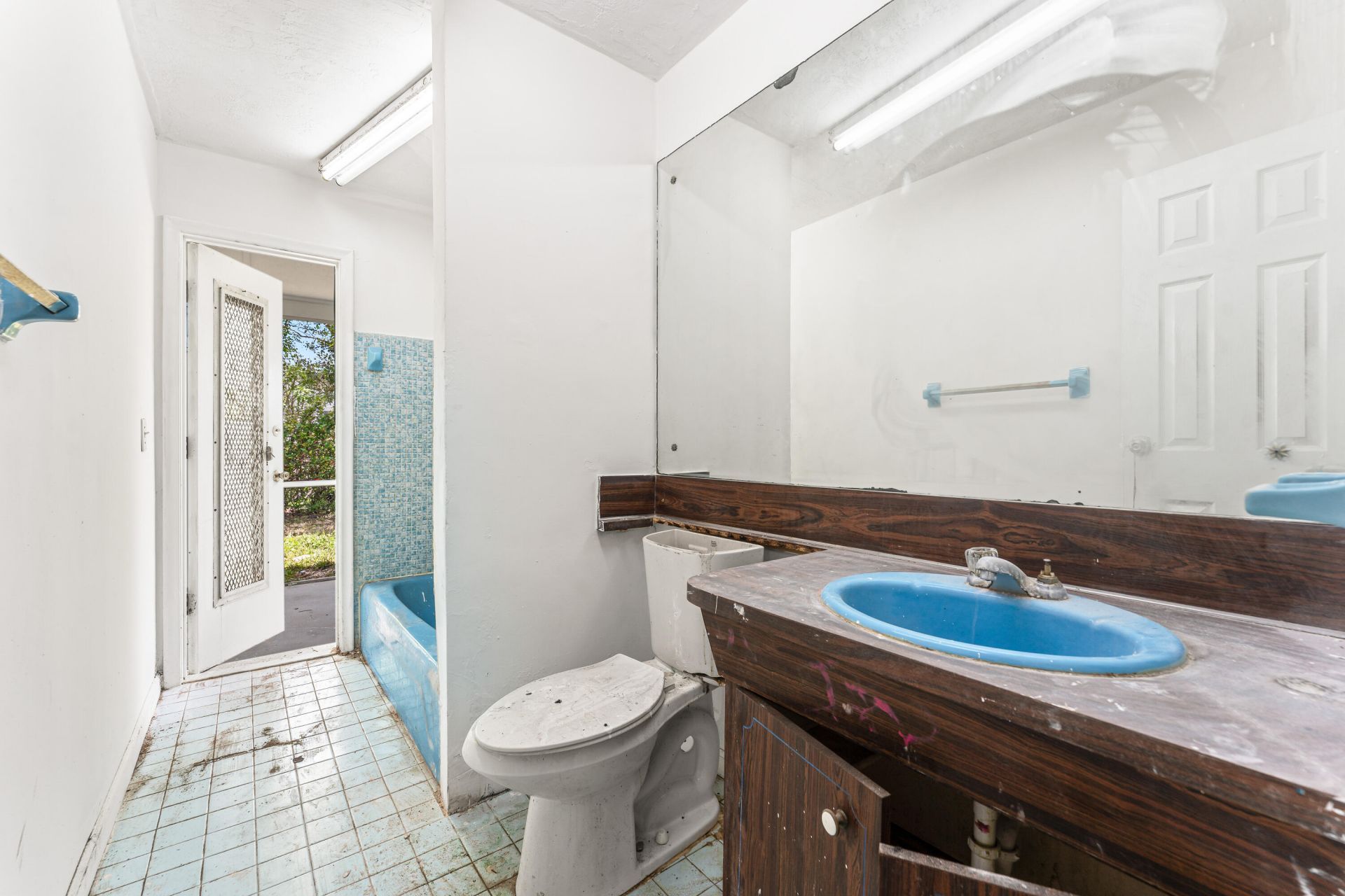 8961 Sunset Strip, Sunrise, FL 33322 Photo