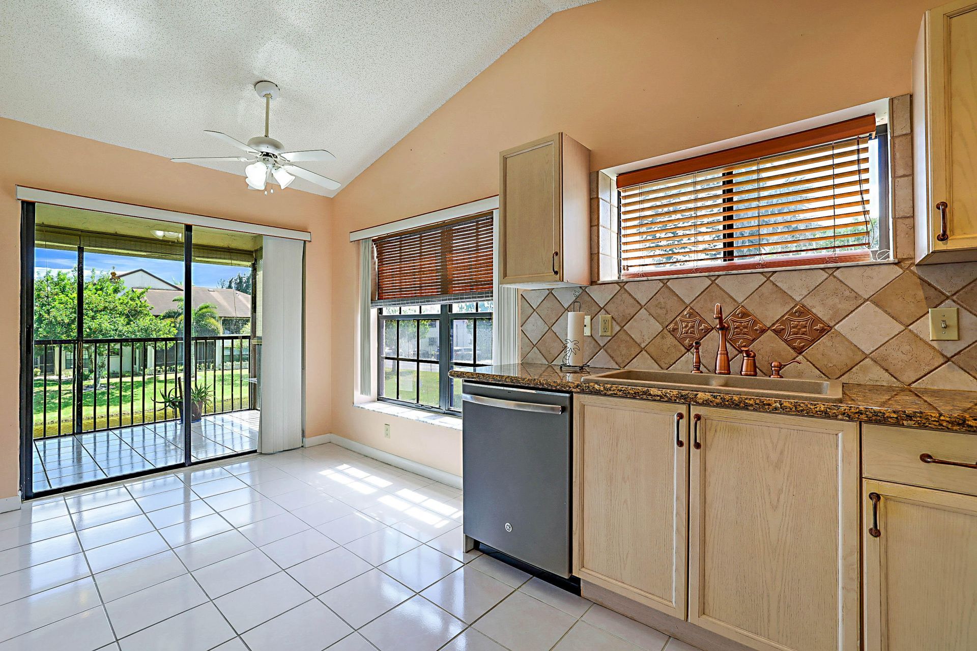 3283 Jog Park Drive, Greenacres, FL 33467 Photo