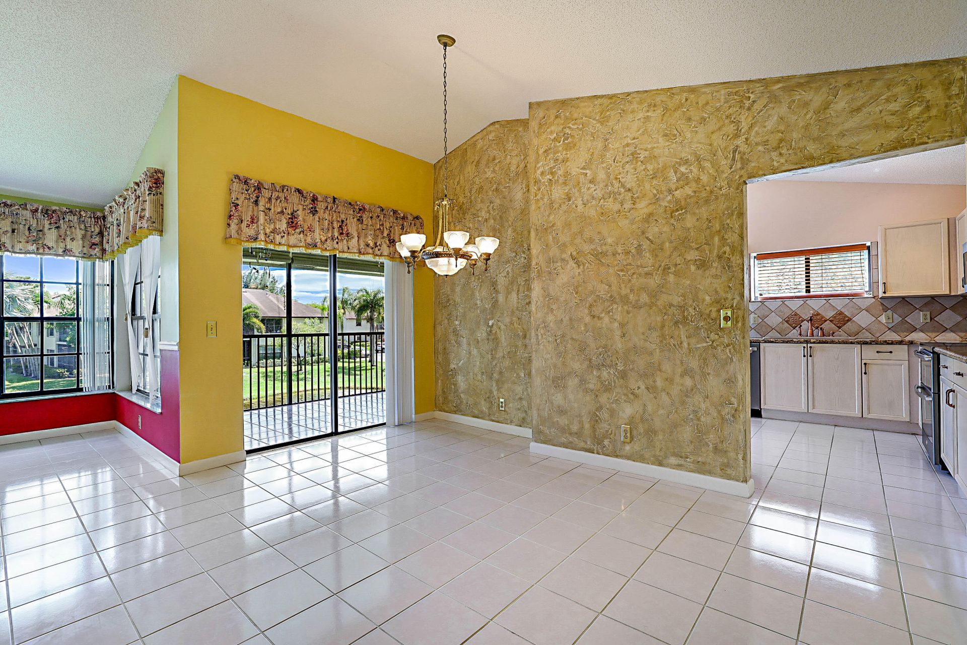 3283 Jog Park Drive, Greenacres, FL 33467 Photo