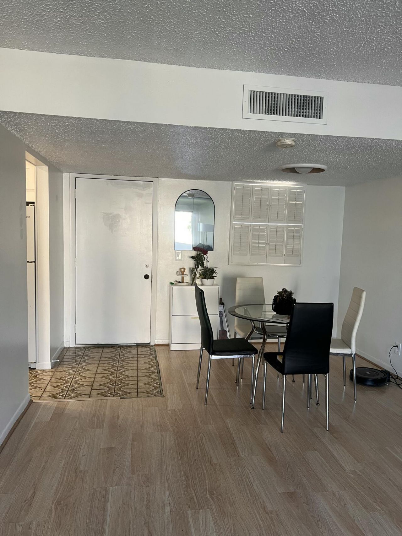 719 Lori Drive, Unit 203, Palm Springs, FL 33461 Photo