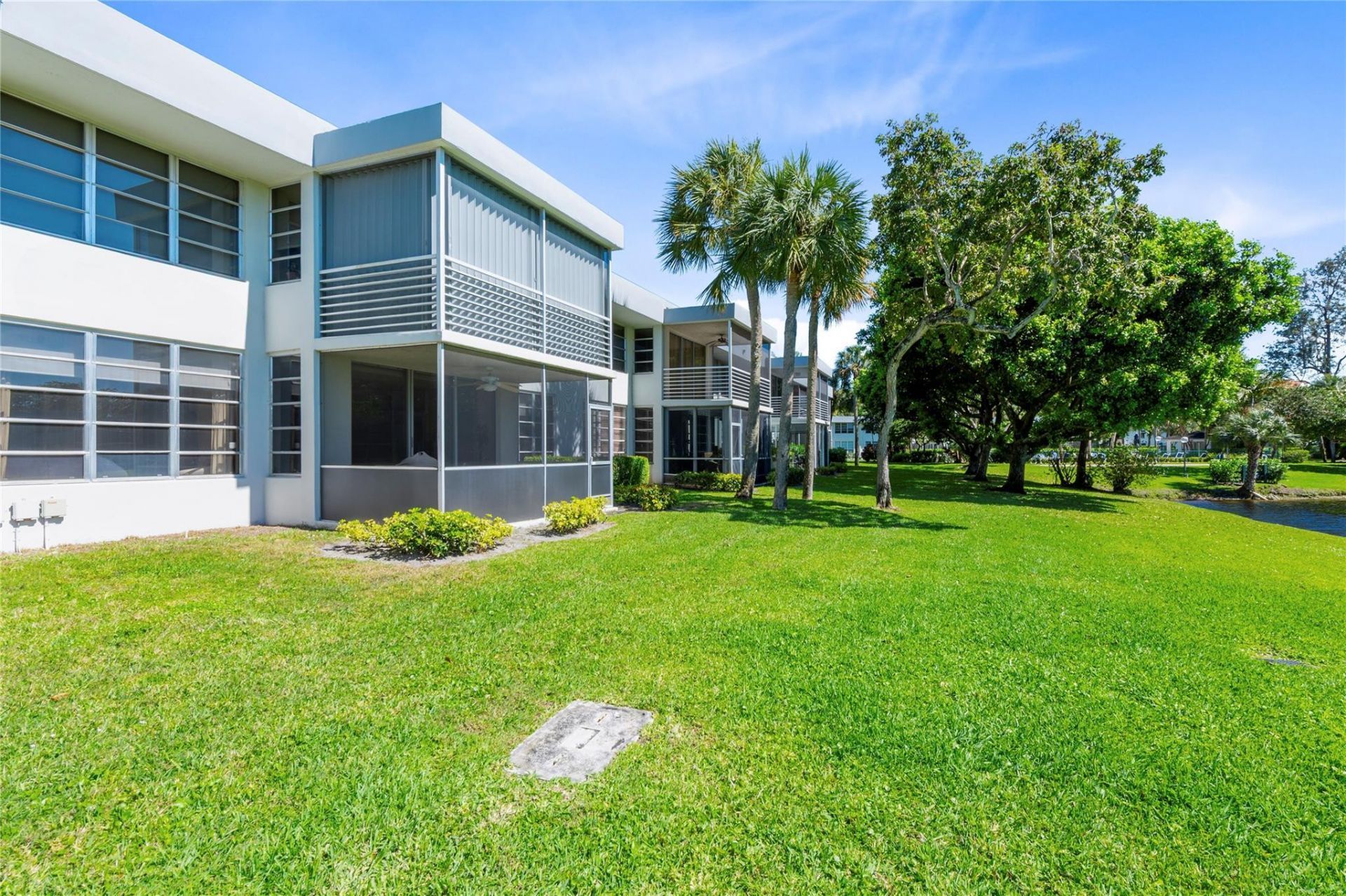 4240 Oaks Terrace, Unit 105, Pompano Beach, FL 33069 Photo