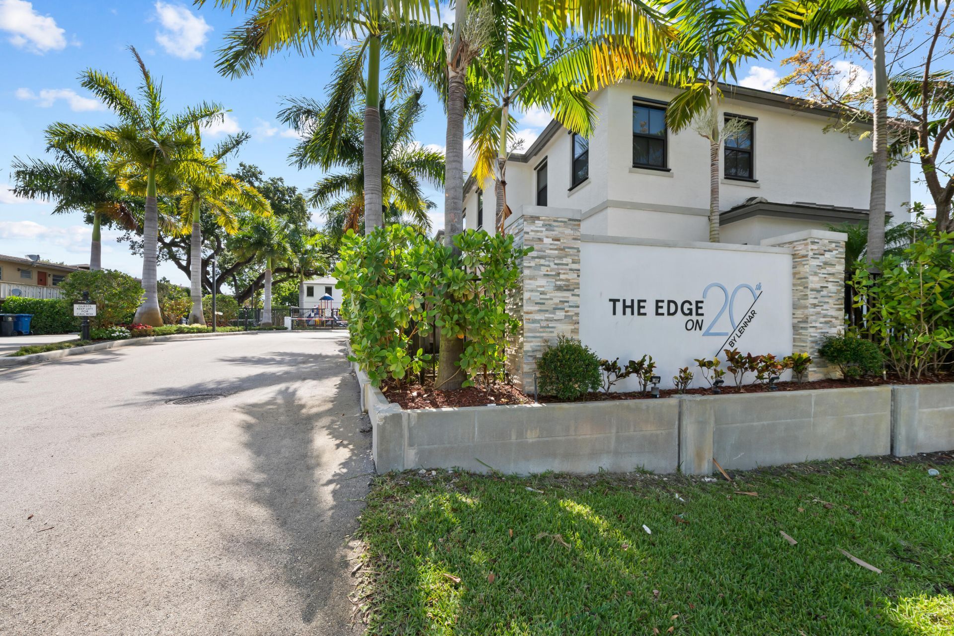 534 SW 19th Terrace, Fort Lauderdale, FL 33312 Photo