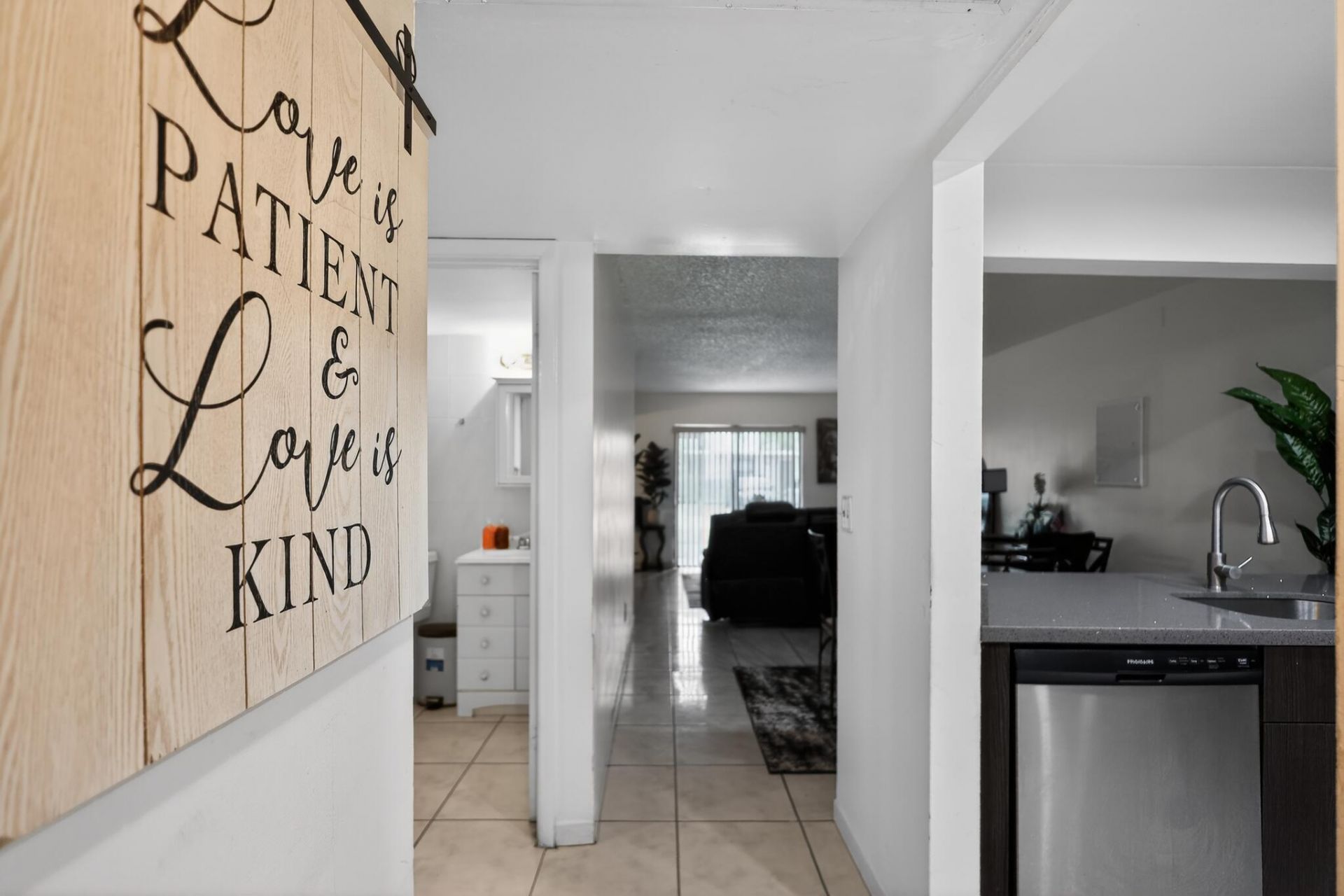 20805 NE 8th Court, Unit 101-21, Miami, FL 33179 Photo