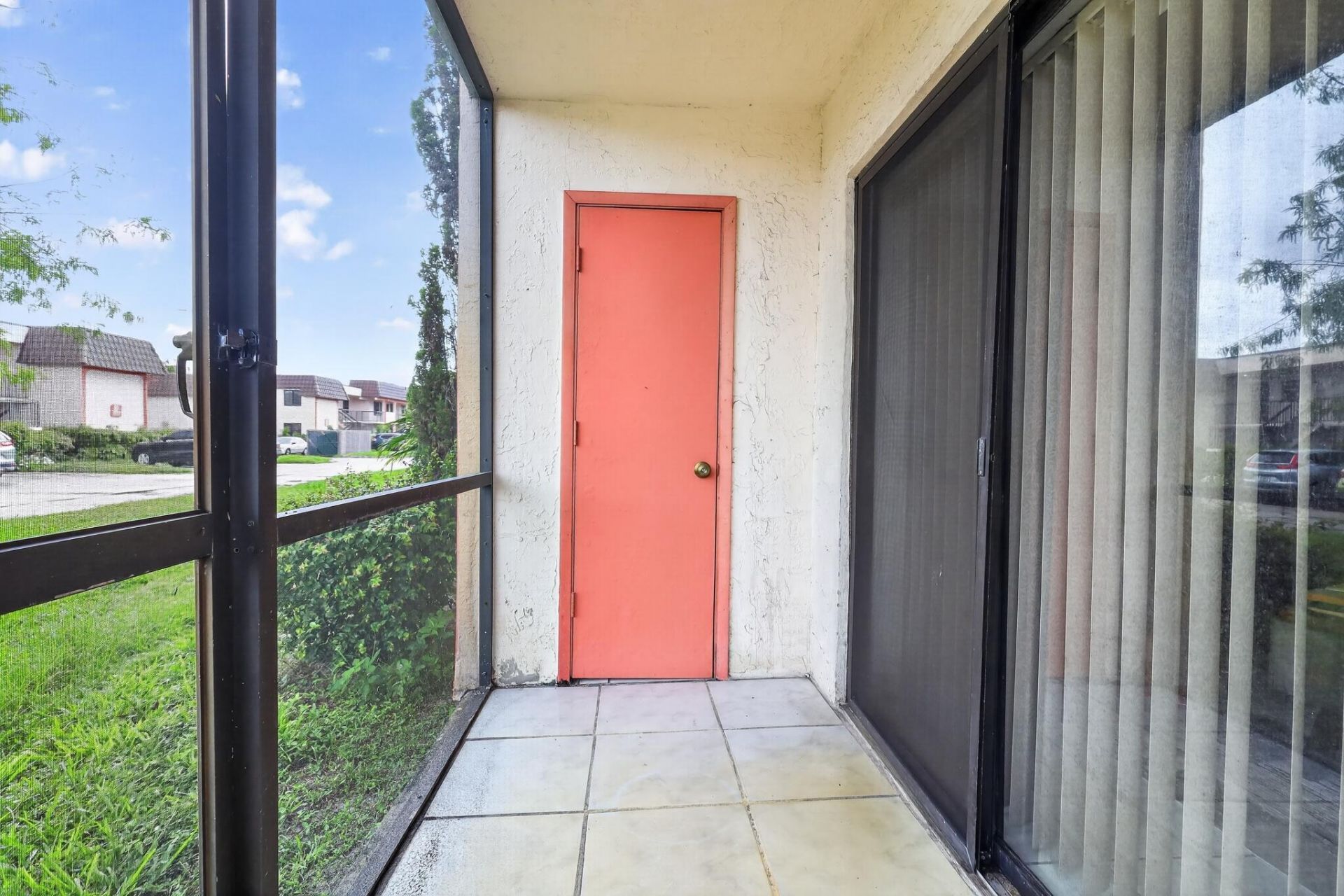 20805 NE 8th Court, Unit 101-21, Miami, FL 33179 Photo