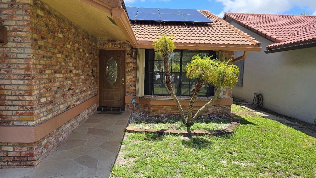 2499 NW 92nd Avenue, Coral Springs, FL 33065 Photo