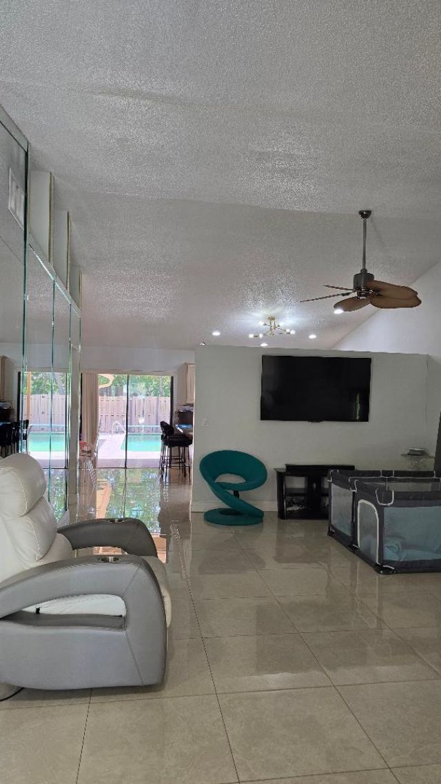 2499 NW 92nd Avenue, Coral Springs, FL 33065 Photo