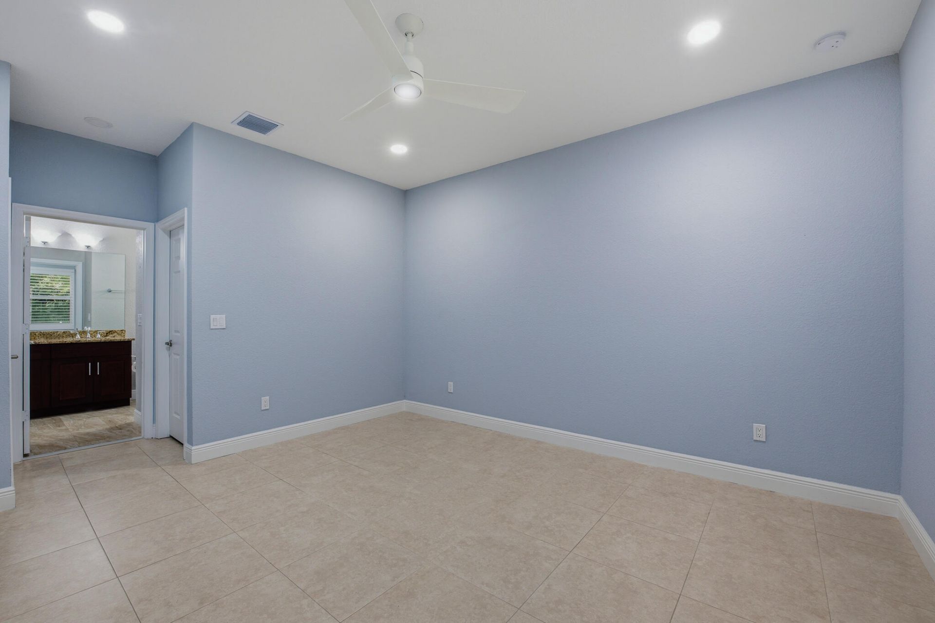 161 SE Via Visconti, Port Saint Lucie, FL 34952 Photo