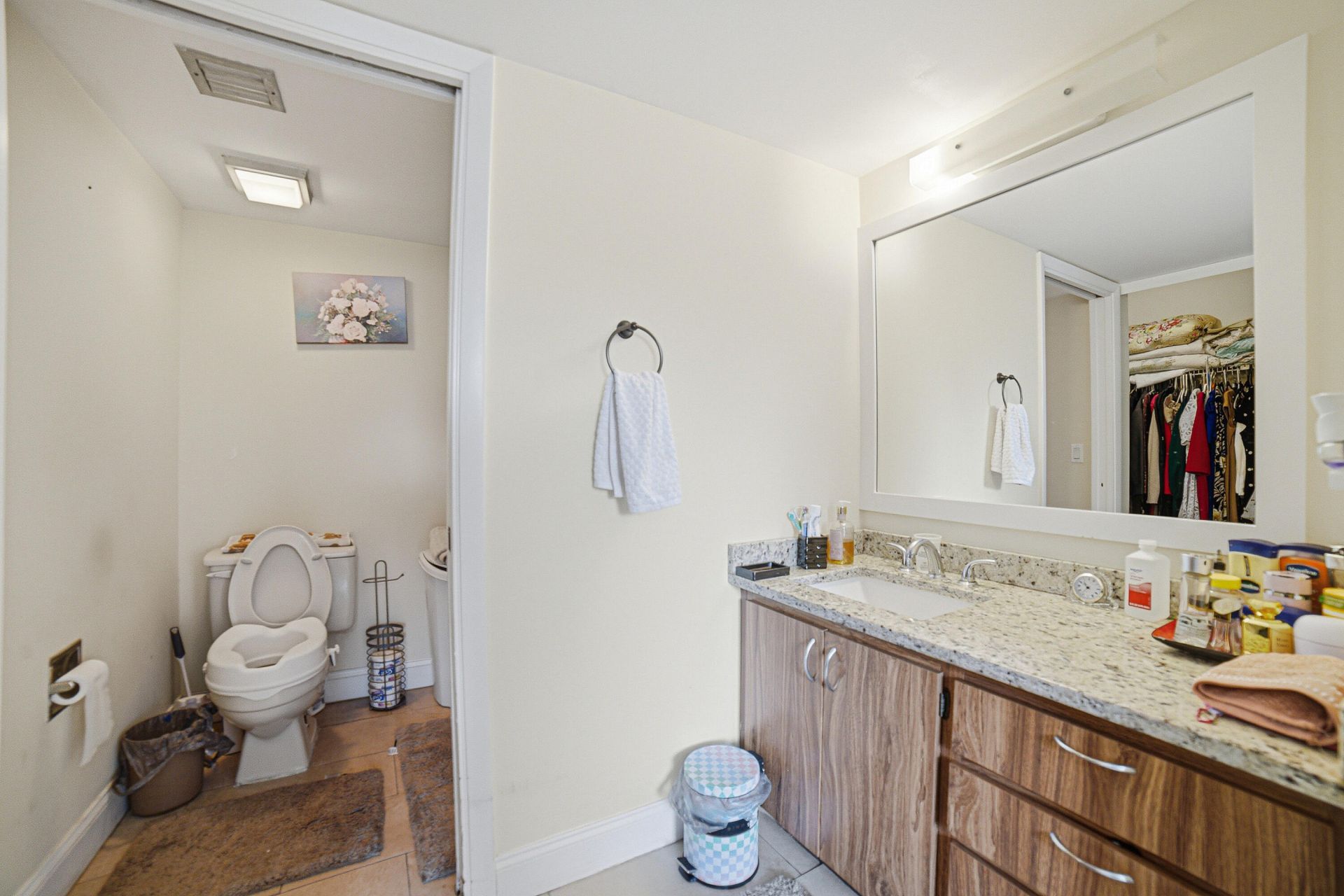 3515 Village Boulevard, Unit 304, West Palm Beach, FL 33409 Photo