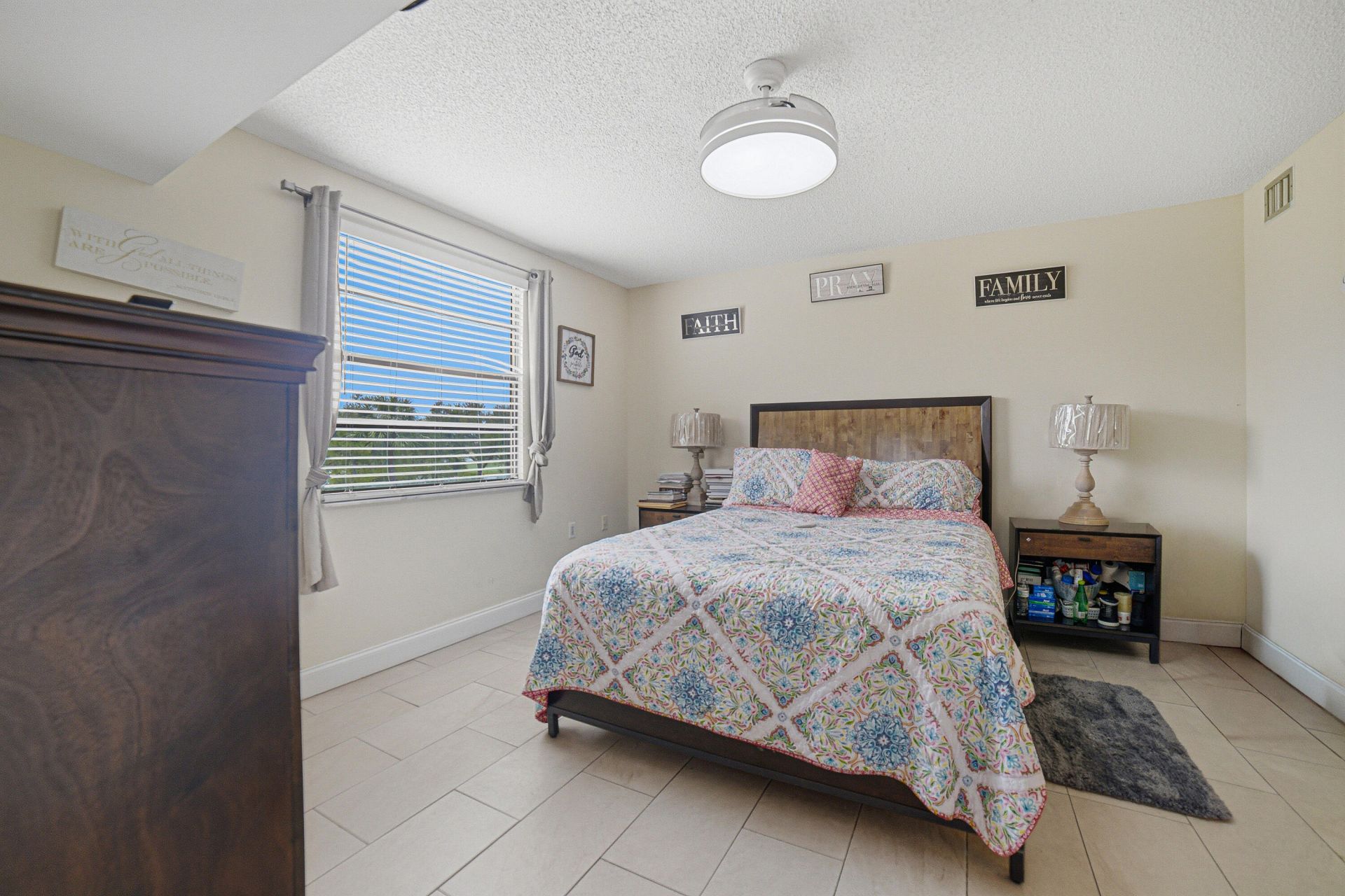 3515 Village Boulevard, Unit 304, West Palm Beach, FL 33409 Photo