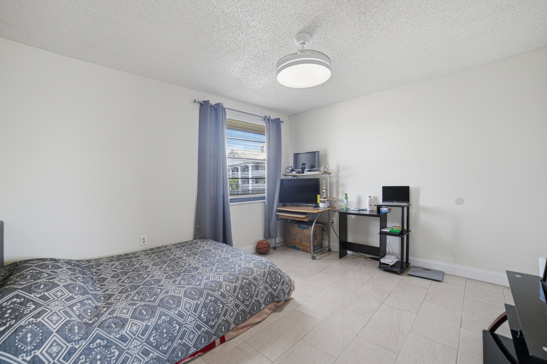 3515 Village Boulevard, Unit 304, West Palm Beach, FL 33409 Photo