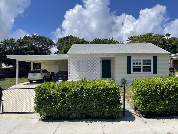 915 33rd Street, West Palm Beach, FL 33407