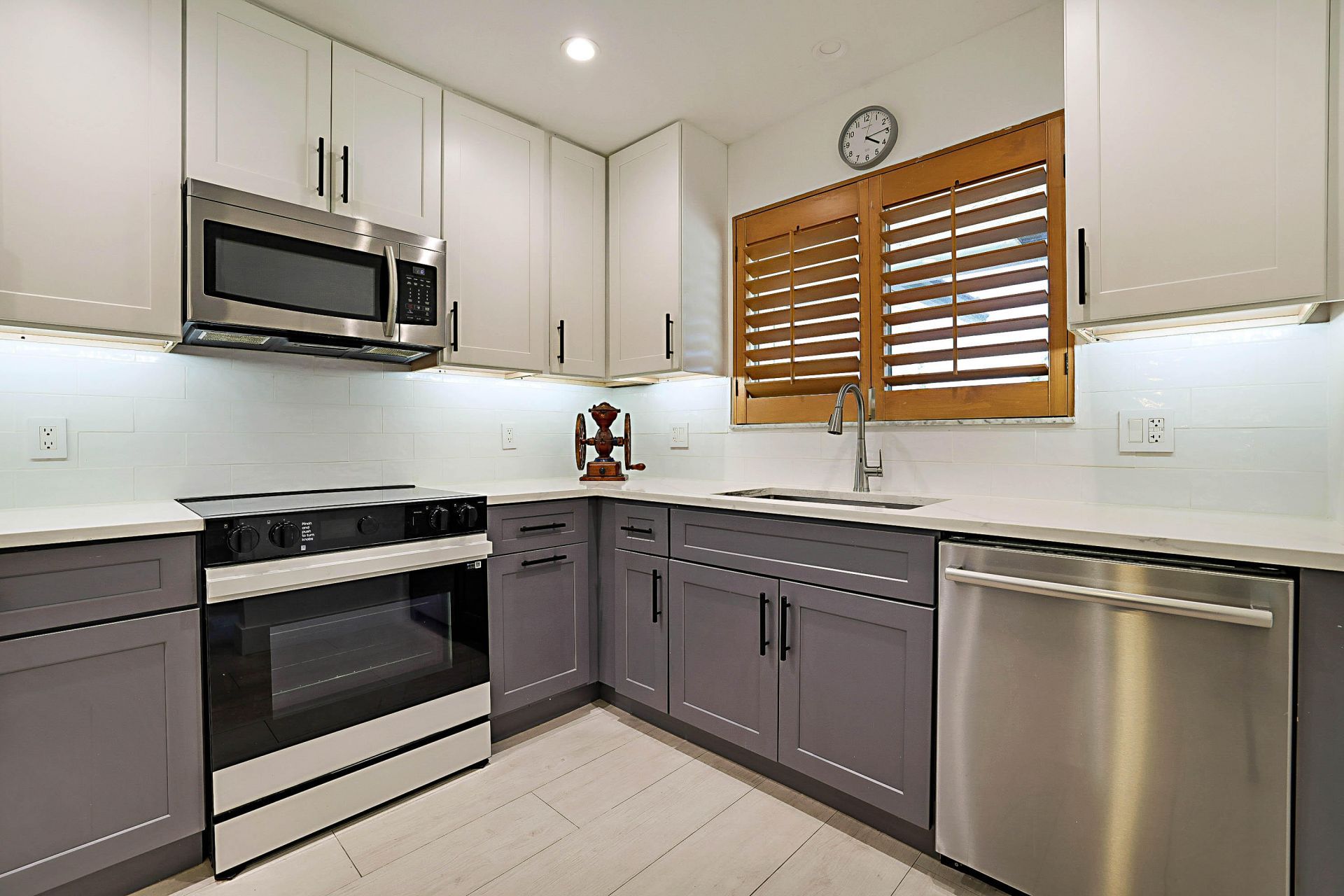 920 SE 17th Street, Deerfield Beach, FL 33441 Photo