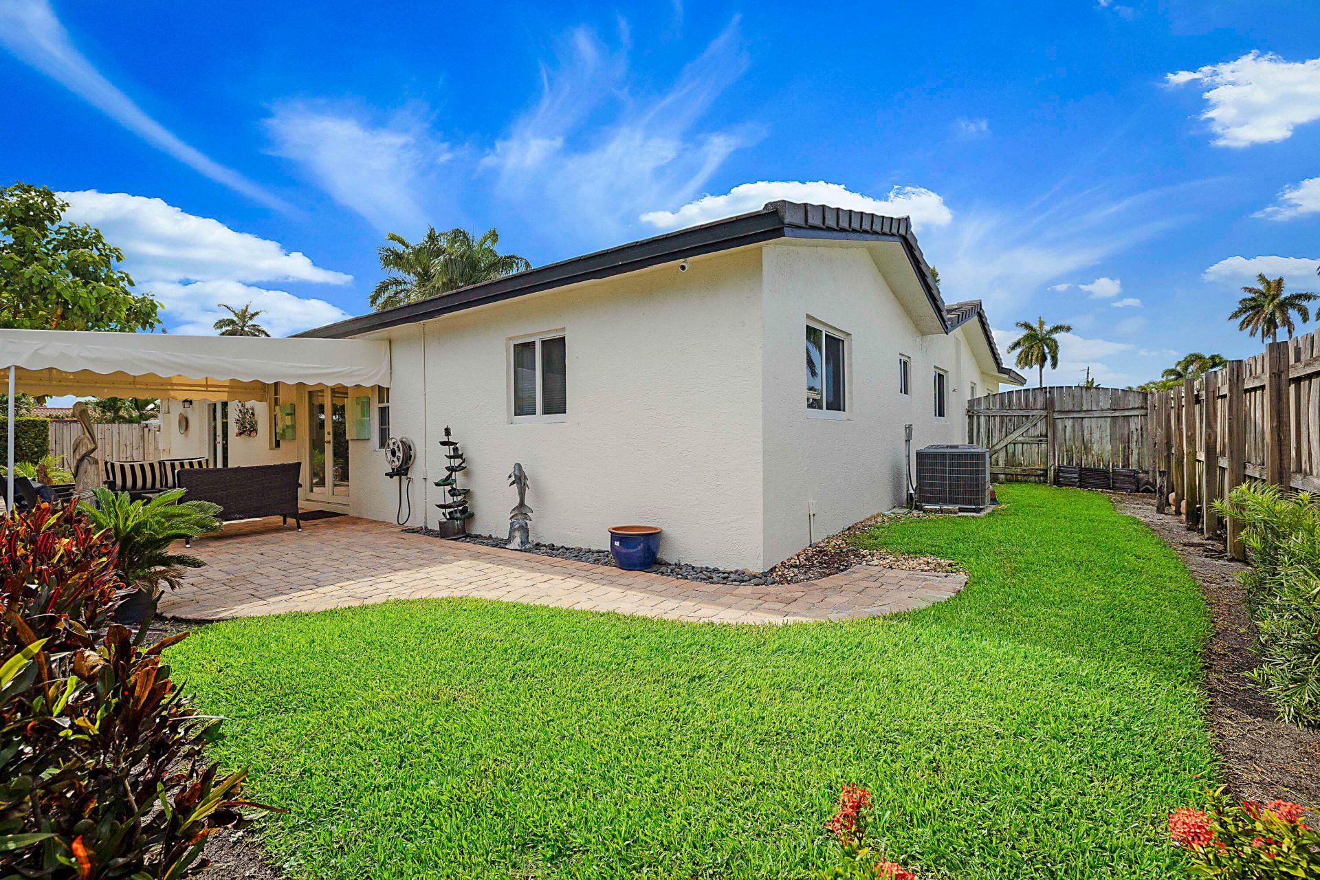920 SE 17th Street, Deerfield Beach, FL 33441 Photo
