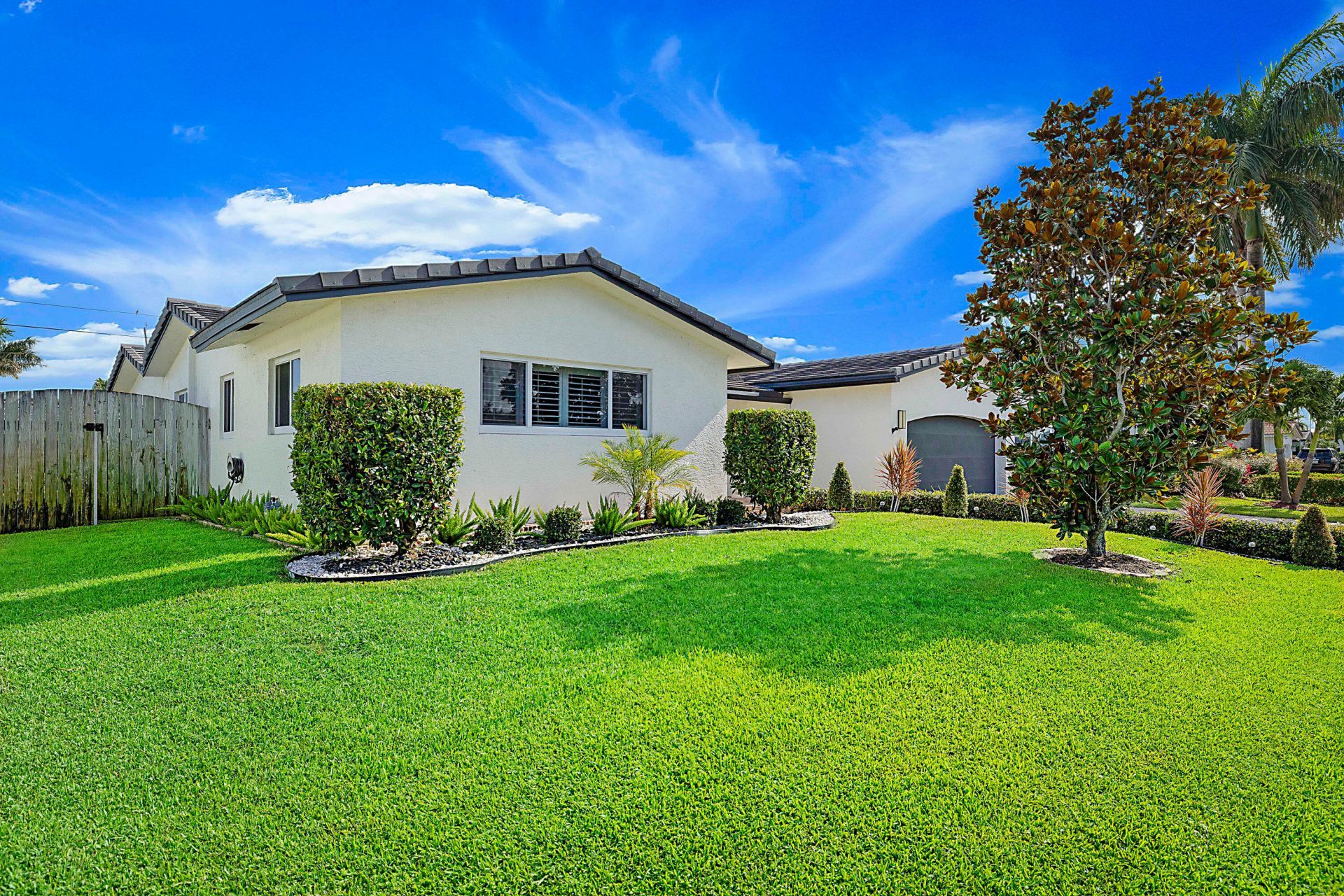 920 SE 17th Street, Deerfield Beach, FL 33441 Photo