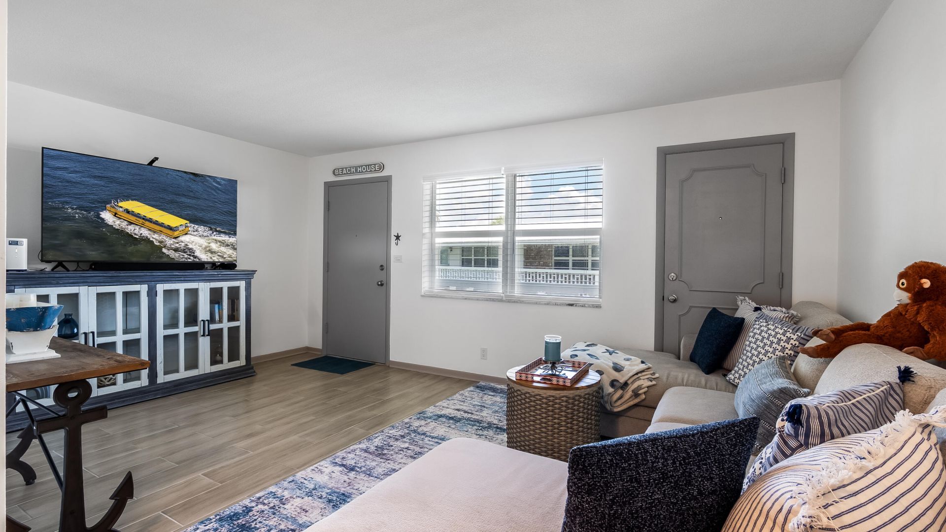 228 Hibiscus Avenue, Unit 233, Lauderdale by the Sea, FL 33308 Photo