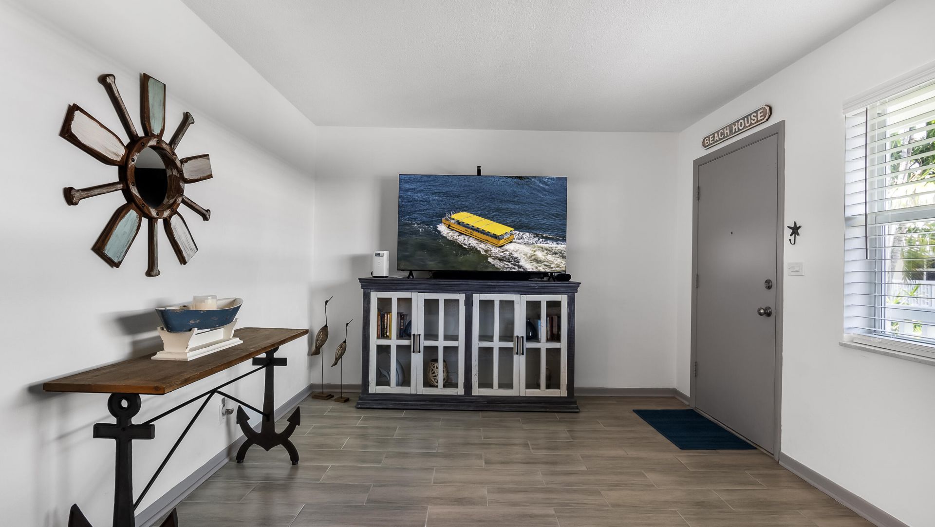 228 Hibiscus Avenue, Unit 233, Lauderdale by the Sea, FL 33308 Photo