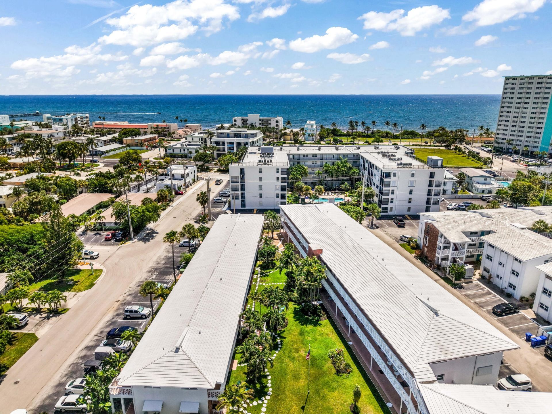 228 Hibiscus Avenue, Unit 233, Lauderdale by the Sea, FL 33308 Photo