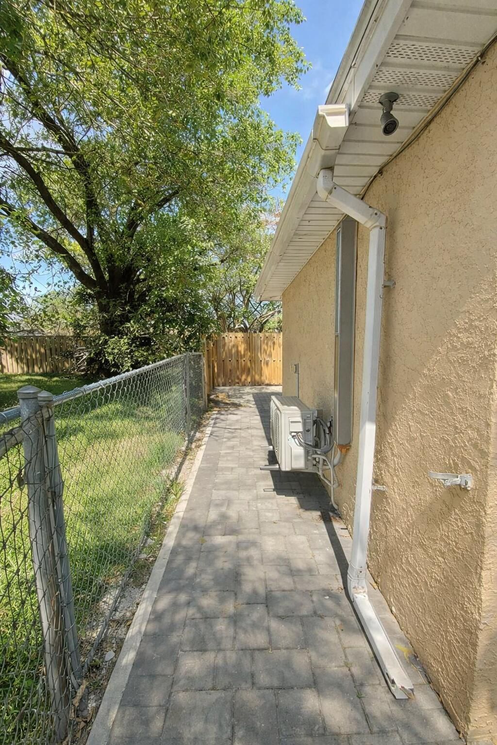 1420 SW 33rd Court, Fort Lauderdale, FL 33315 Photo