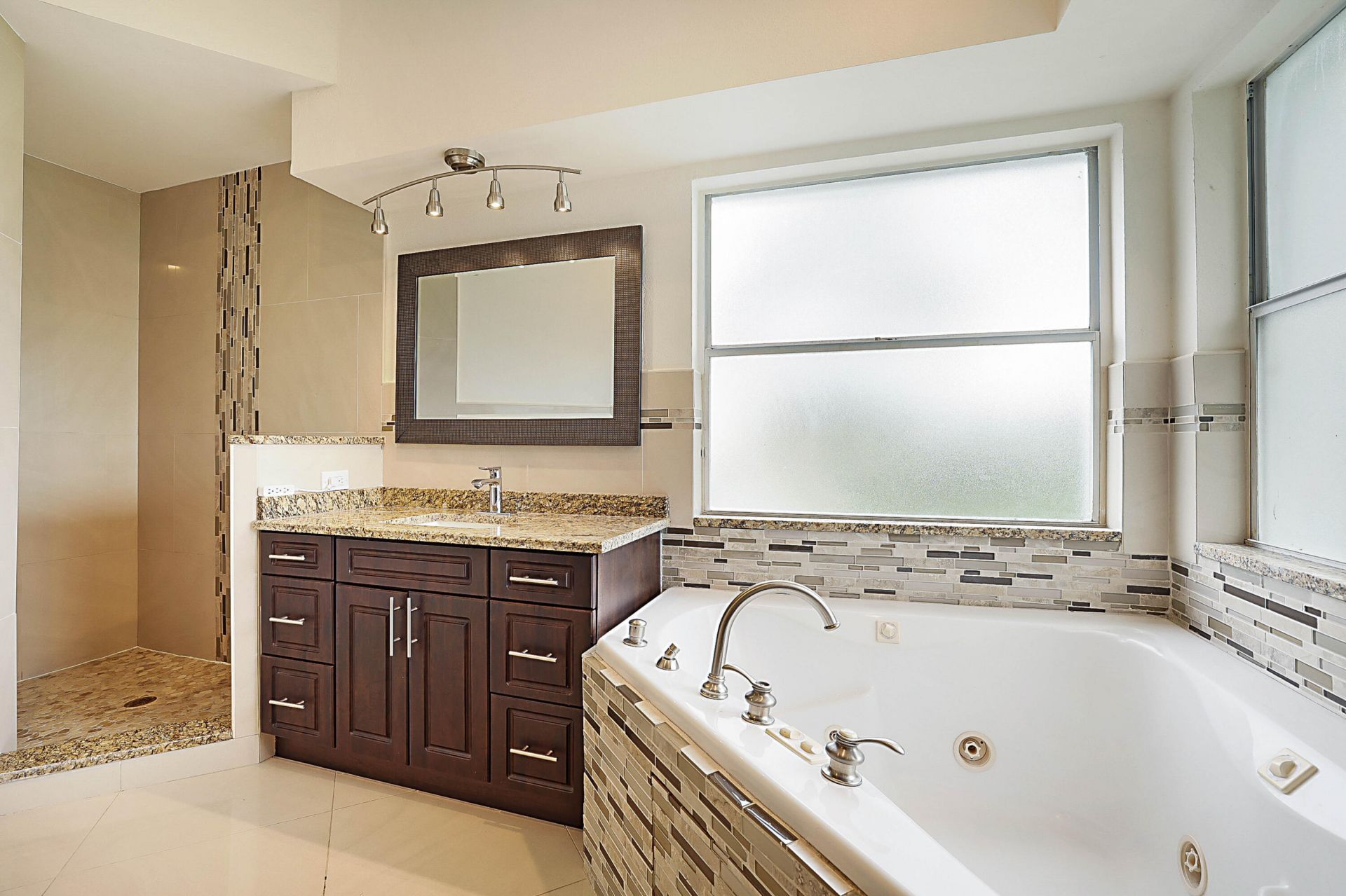 8753 SE Riverfront Terrace, Jupiter, FL 33469 Photo
