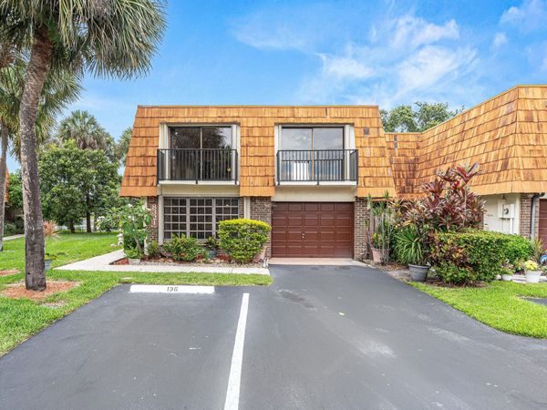 8321 S Coral Circle, North Lauderdale, FL 33068